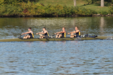 Crew Receives First Place Performance From Men's Novice Four In Dual Competition With UMass Lowell