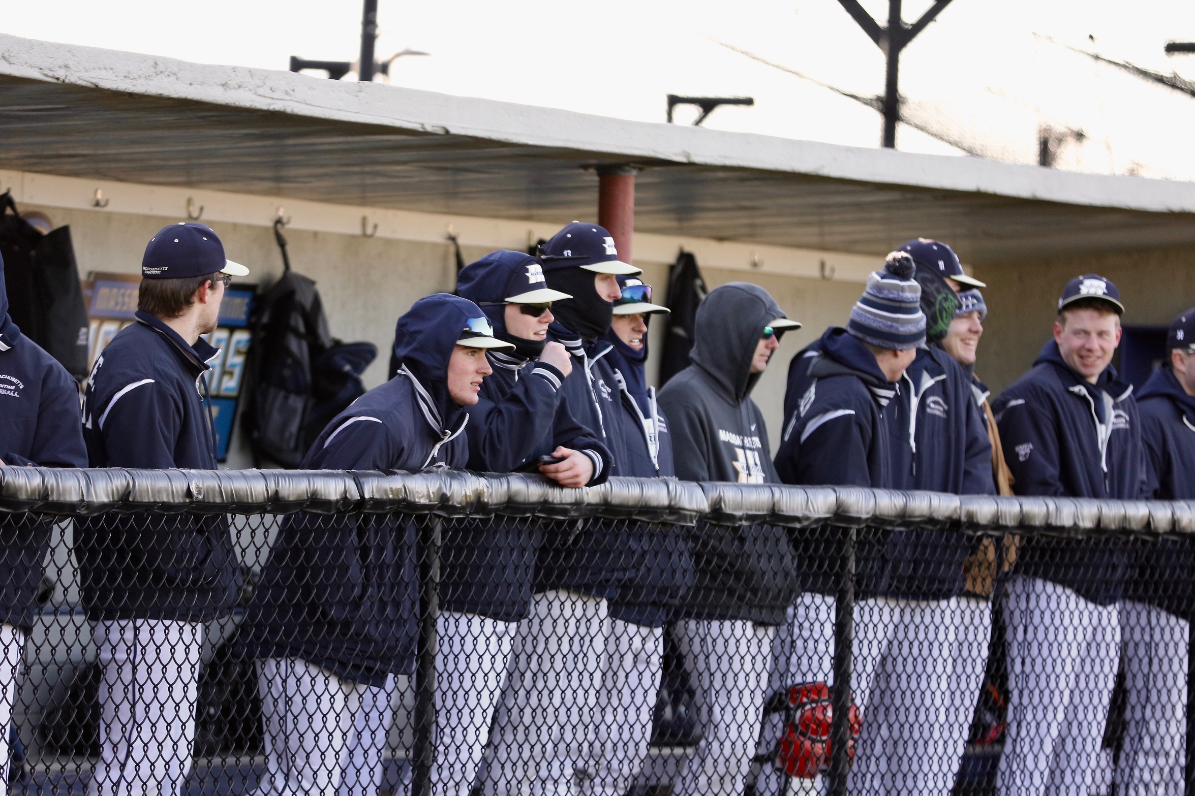 Baseball Falls to Cougars on the Road