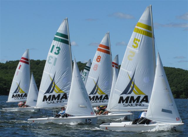 Dinghy Sailing Team Posts Solid Performances At Great Herring Pond Open, MIT Invitational