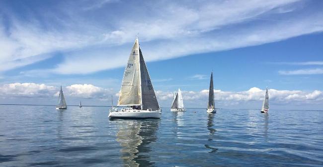 Offshore Sailing Records Trio Of Top Nine Finishes At Quissett Round-The-Bay Regatta
