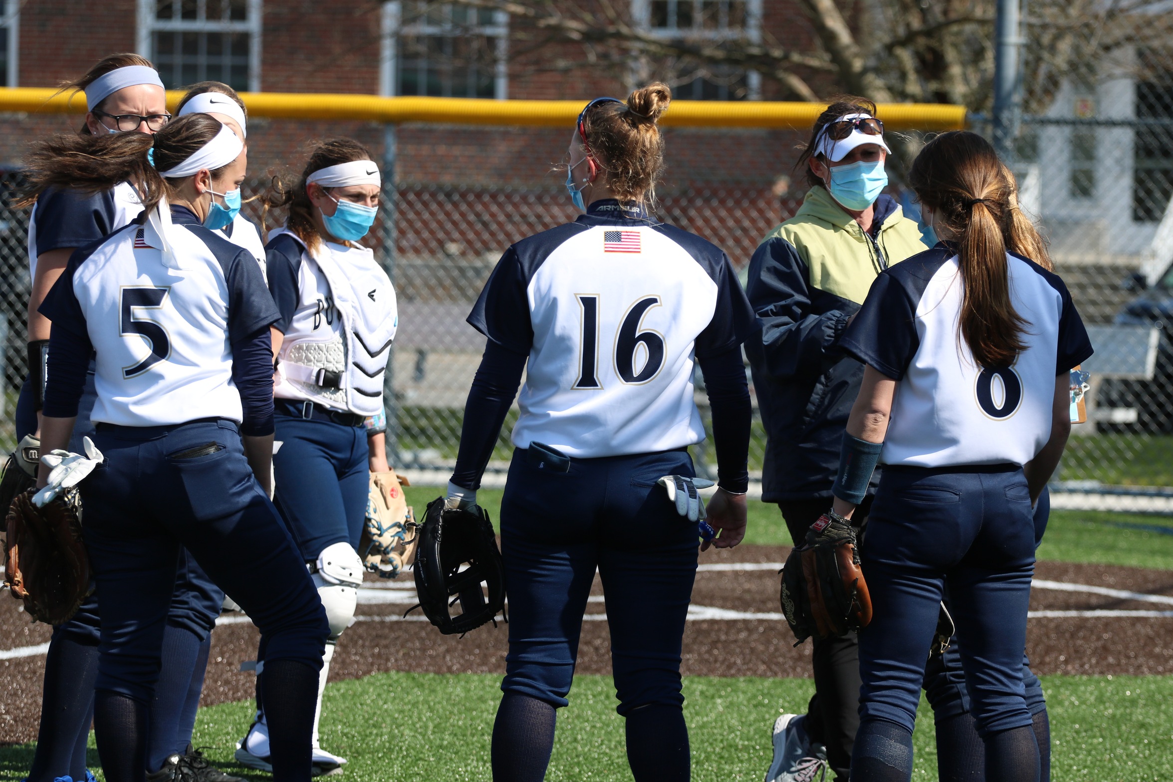 Softball Loses Hard Fought Doubleheader to Falcons