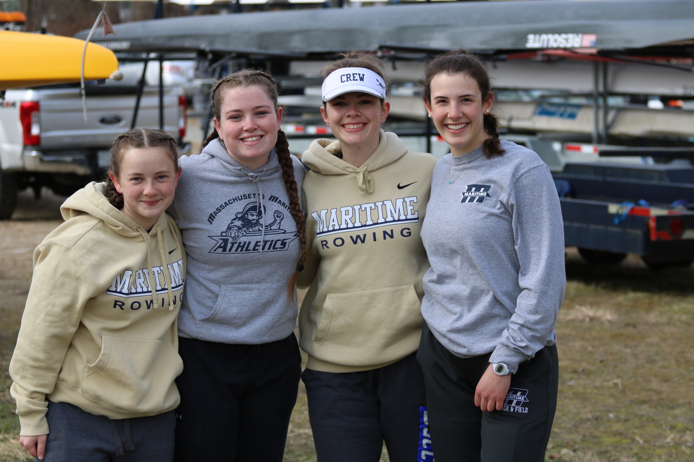Women's Rowing Wins Big over UMass Lowell