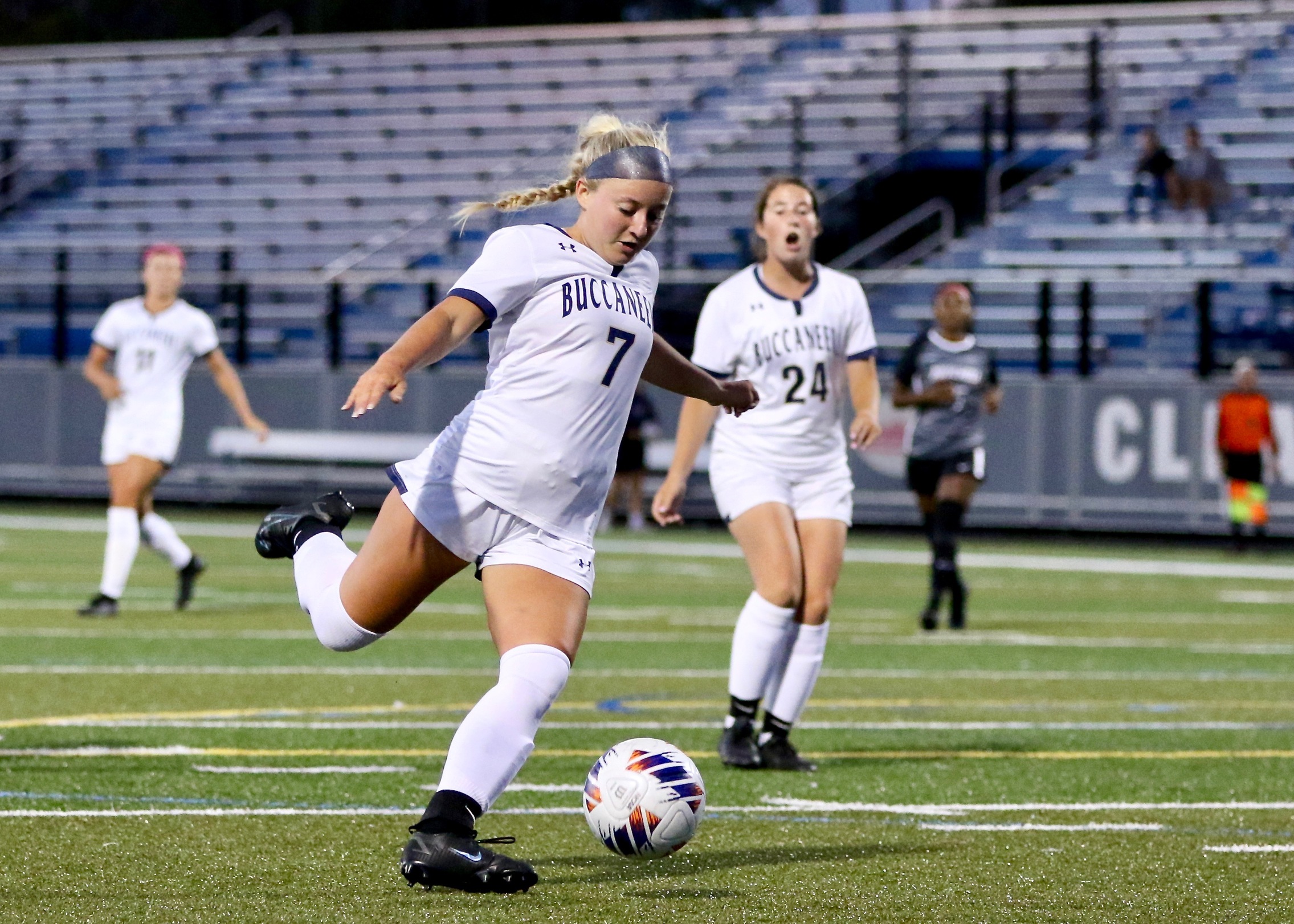 Women's Soccer: Bucs and MCLA Draw in MASCAC Matchup