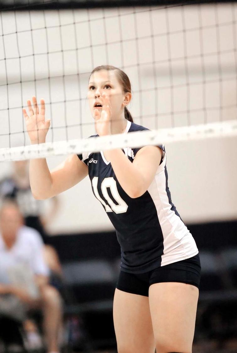 Brain Notches Four Kills As Volleyball Drops Season Opening Decision To Anna Maria