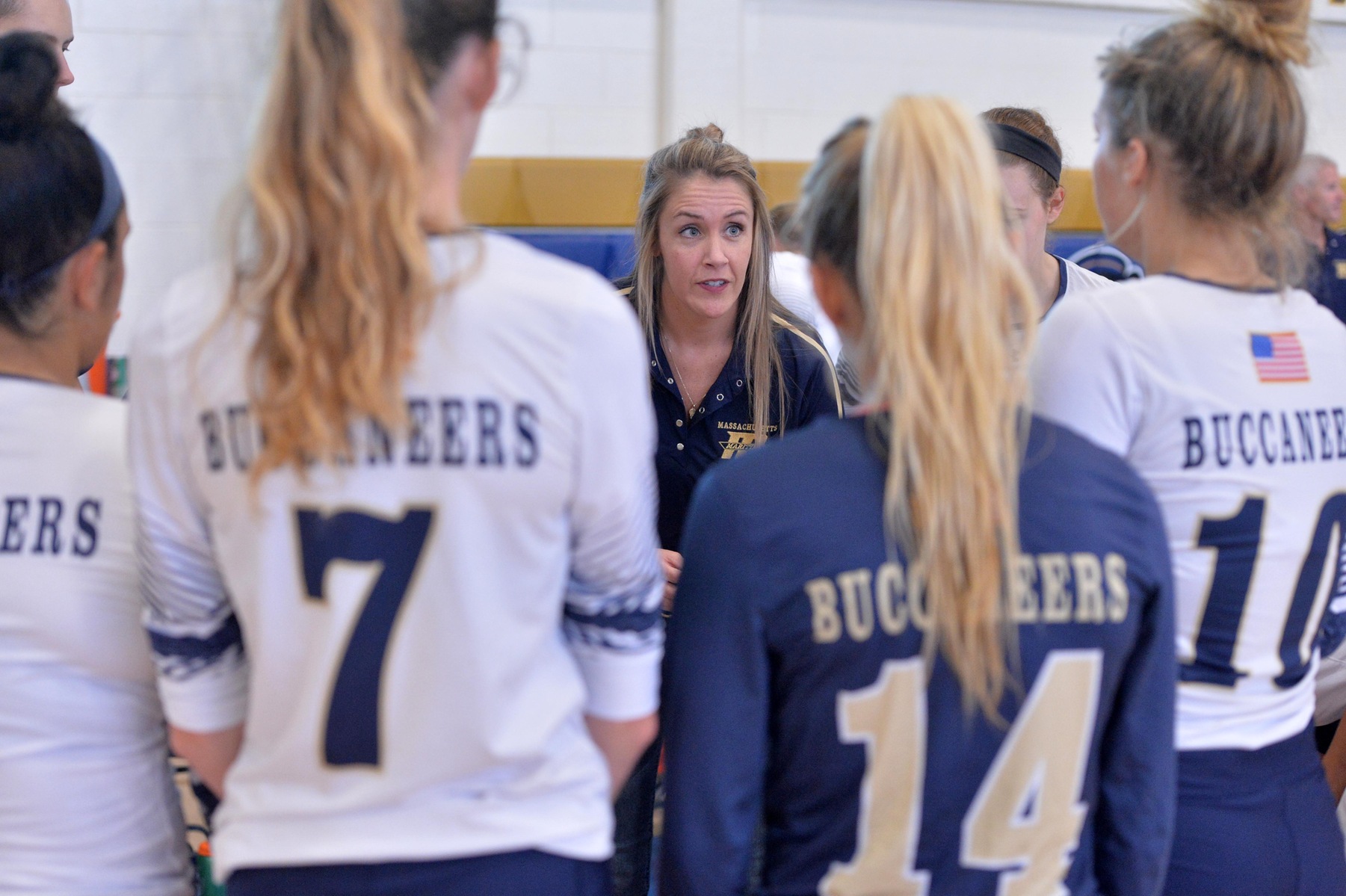 Volleyball Loses to Suffolk in Four Sets in Boston