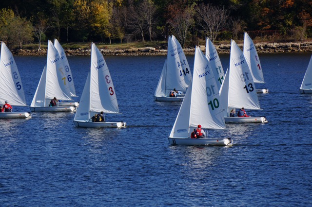 Dinghy Sailing Closes Out Fall Schedule With 19th Place Finish At Navy Atlantic Coast Tournament
