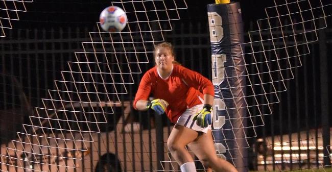 Coffey Makes Six Saves As Women's Soccer Drops 5-0 MASCAC Decision At Bridgewater State