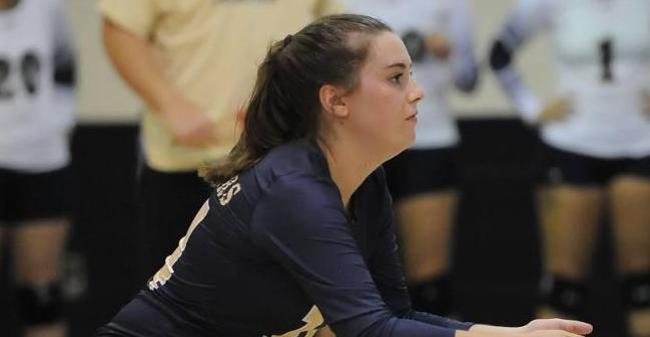 Klangos, Roy Each Collect Five Kills As Volleyball Sweeps Pine Manor To Record Third Straight Victory